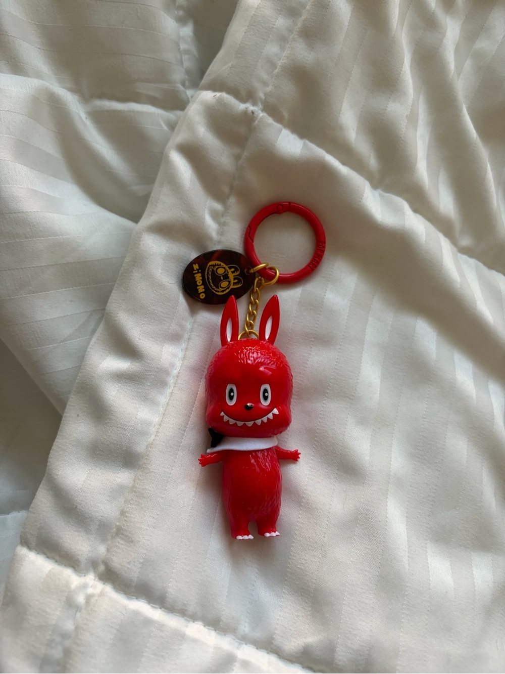 THE MONSTERS 10th Anniversary Series Figures - Labubu & Zimomo Red Keychain